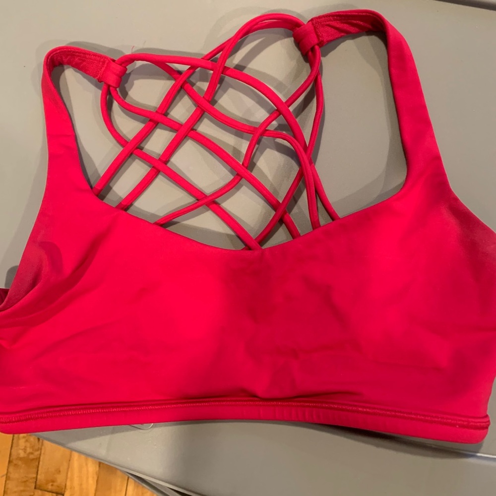 Lululemon bra
